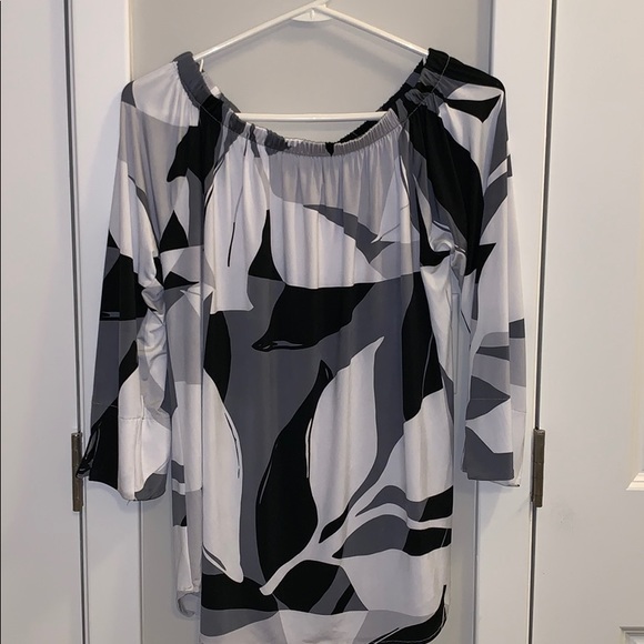 Colorblock top✨ - Picture 2 of 6